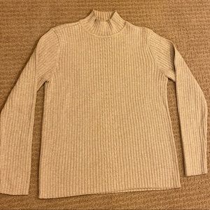 Long sleeve sweater
